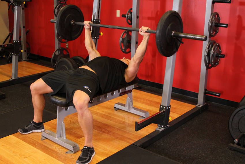 Barbell Bench Press exercise demonstration — targets the chest
