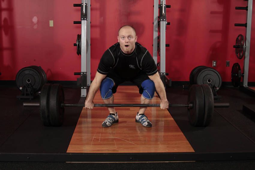 Clean exercise demonstration — targets the quads
