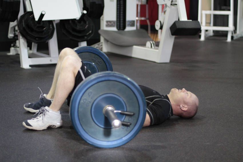 Glute Bridge exercise demonstration, targeting the glutes